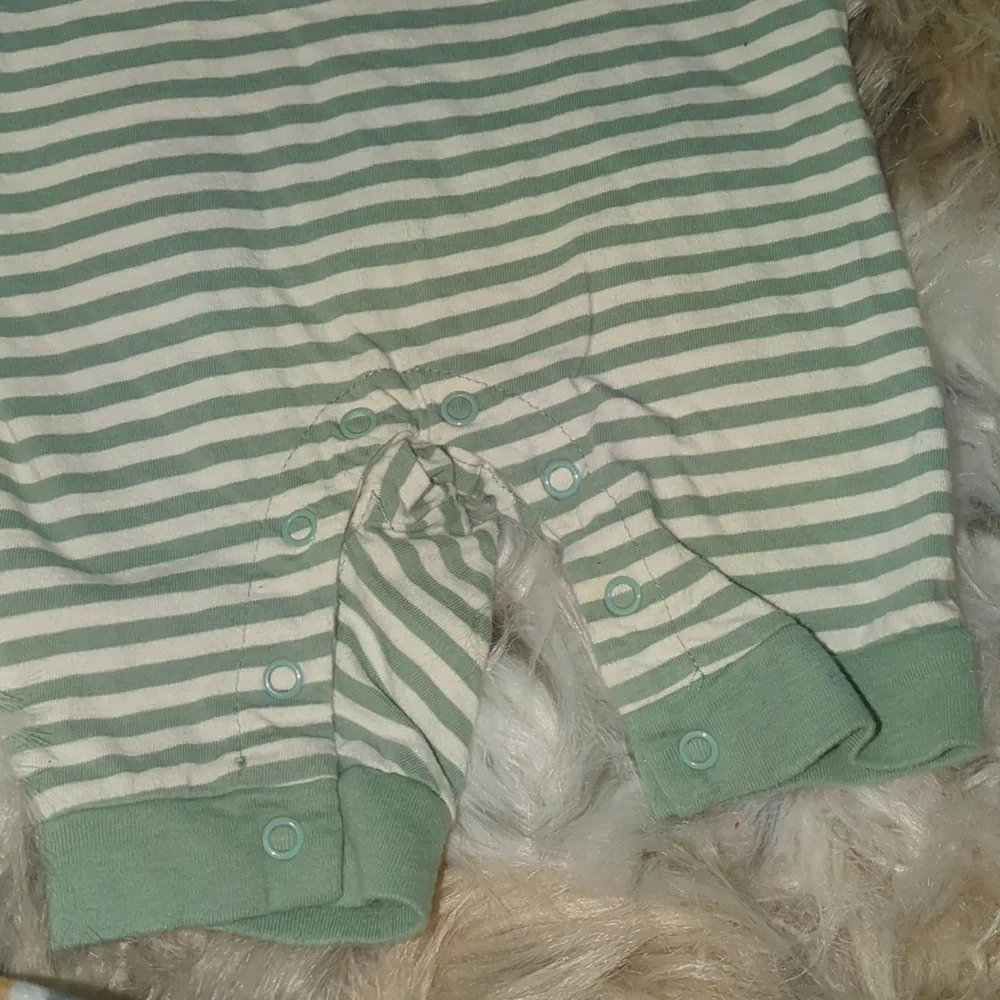 My Neighbor Totoro 18-month Onesie - Picture 3 of 5